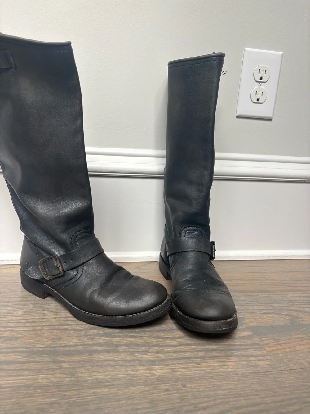 Classic Black Leather Mid-Calf Boots - women